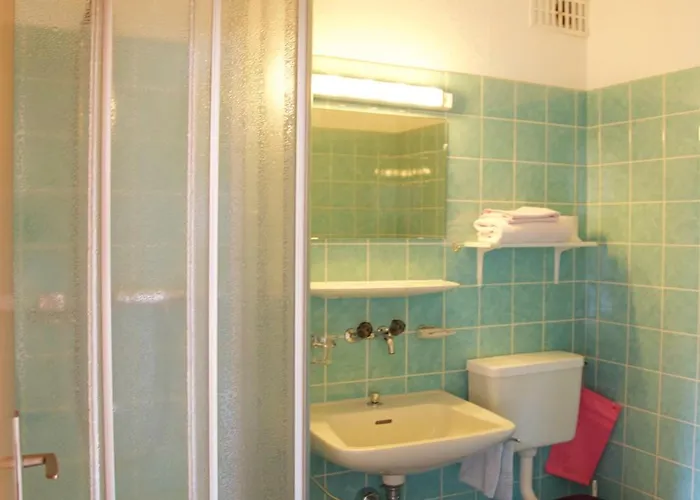 Pranzaira Otel Vicosoprano