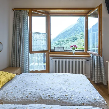 Pranzaira Hotel Vicosoprano