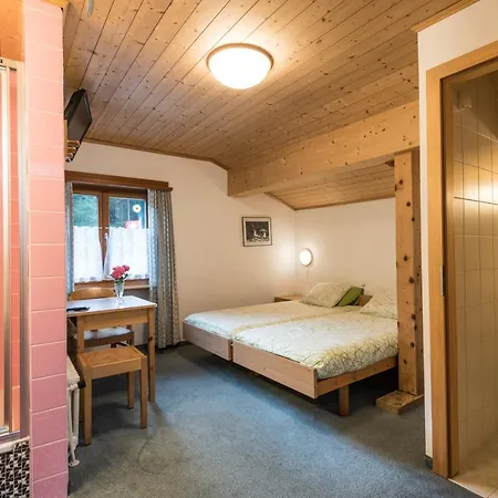 Pranzaira Hotel